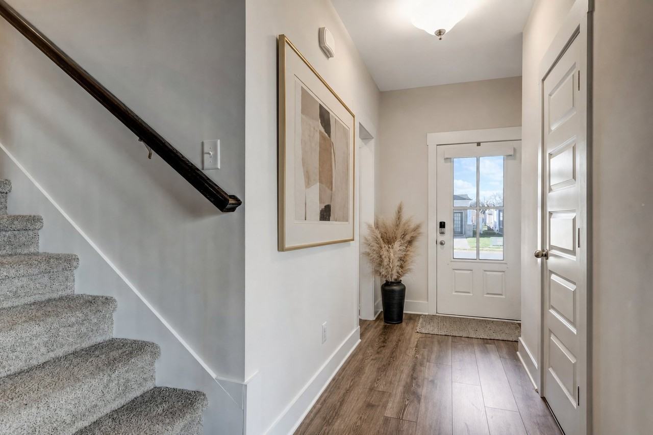 2183 Hospitality Ln - Photo 6 of 7
