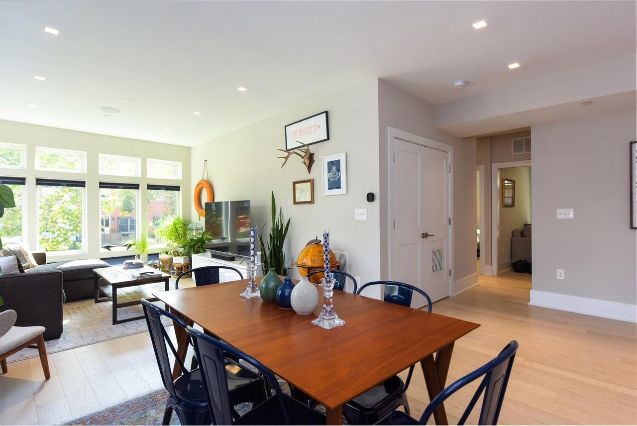 1001 Monroe St Nw #3 - Photo 4 of 15
