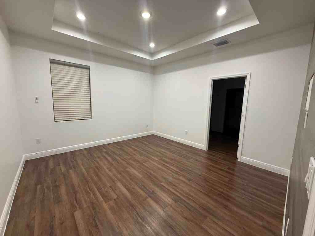 8023 Buttercup Cir - Photo 3 of 11