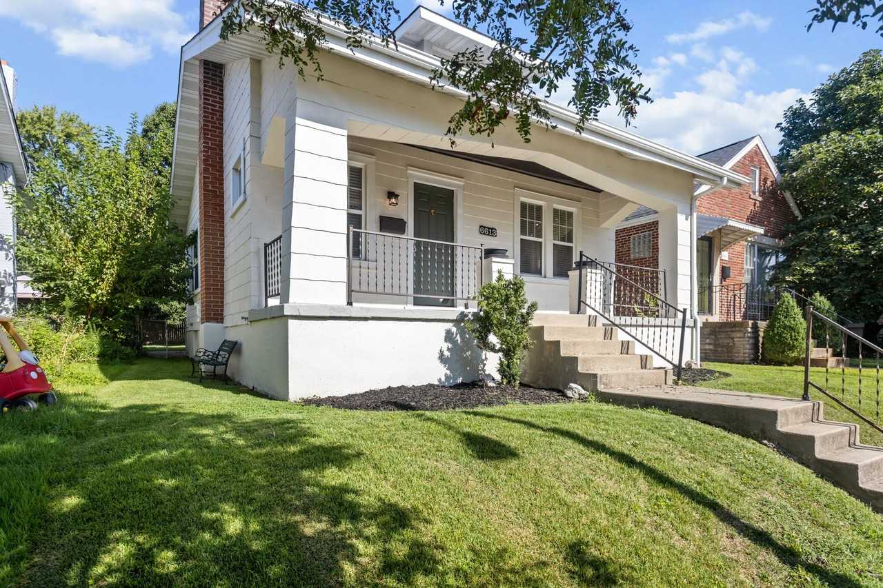 6613 Parkwood Pl - Photo 2 of 19