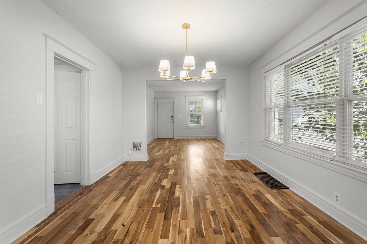 6613 Parkwood Pl - Photo 6 of 19