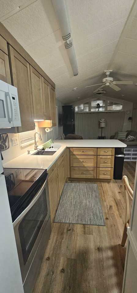 2923 Discovery Pl - Photo 4 of 9
