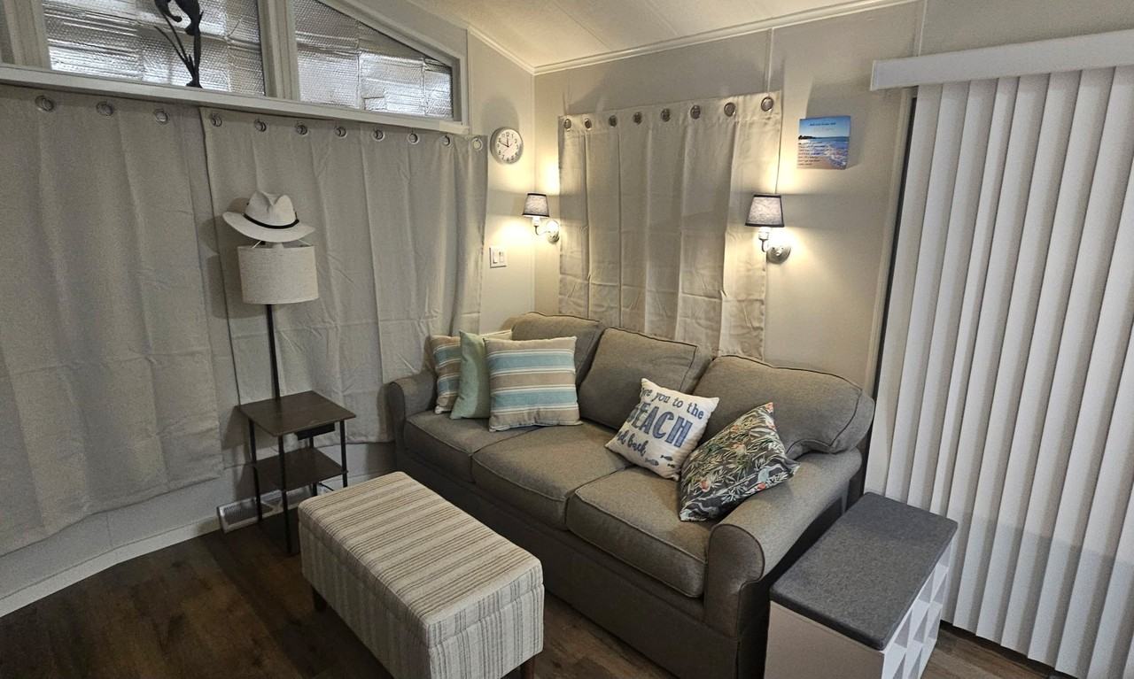 2923 Discovery Pl - Photo 6 of 9