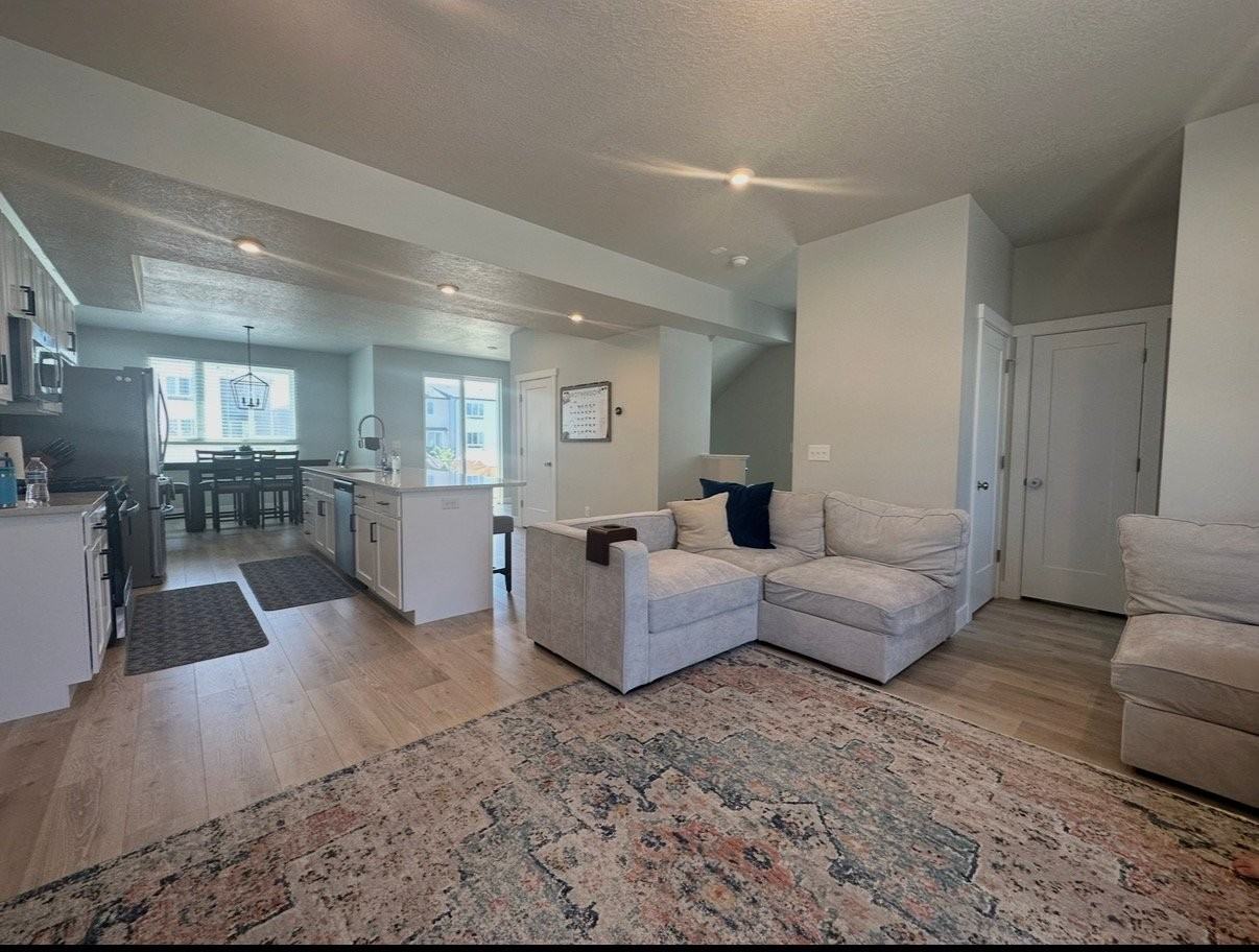 1023 Ws - Photo 3 of 10