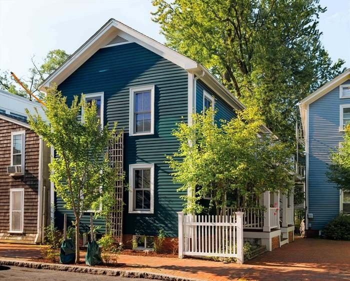 498 Franklin St - Photo 6 of 15