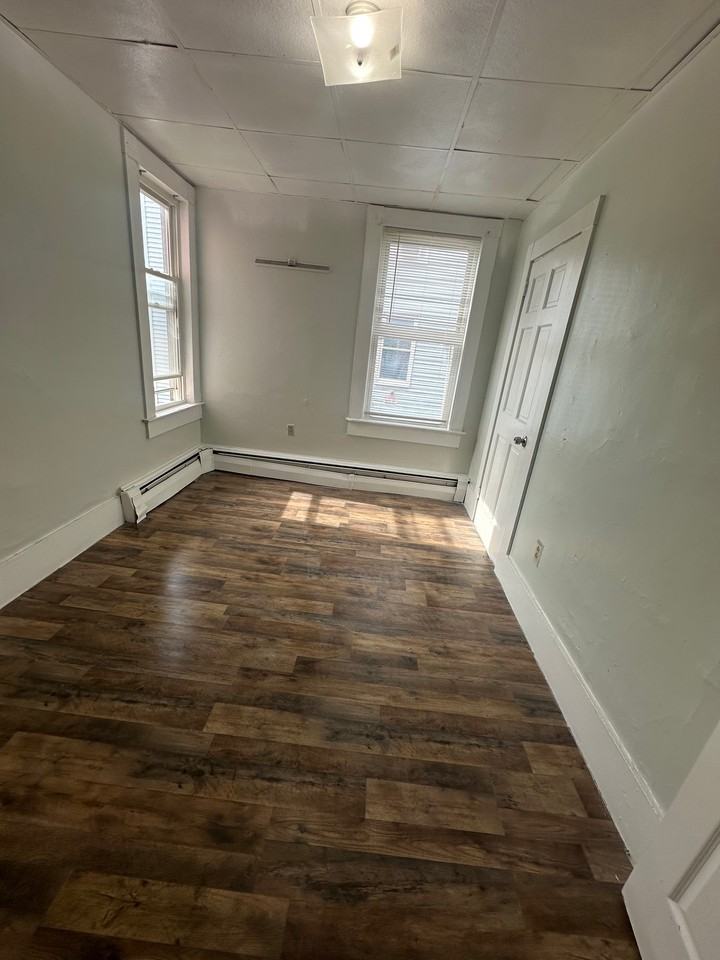50 Knox St #2 - Photo 3 of 7