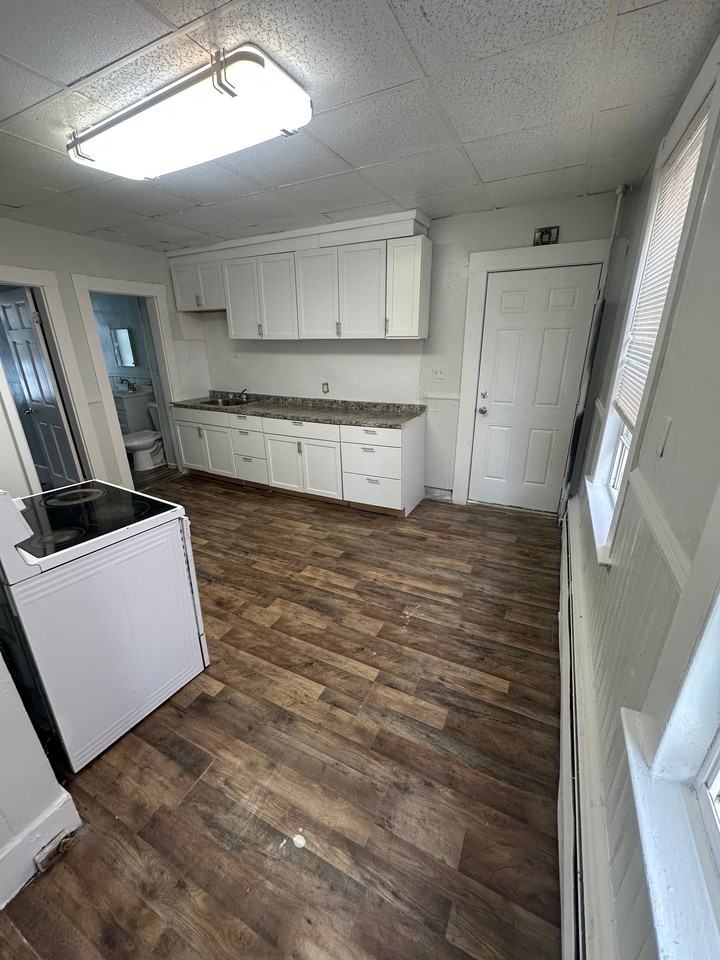 50 Knox St #2 - Photo 5 of 7