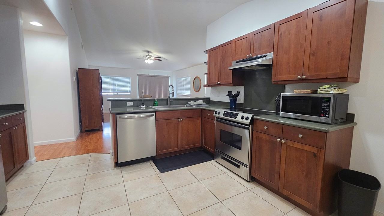 75-676 Lalii Pl - Photo 5 of 19