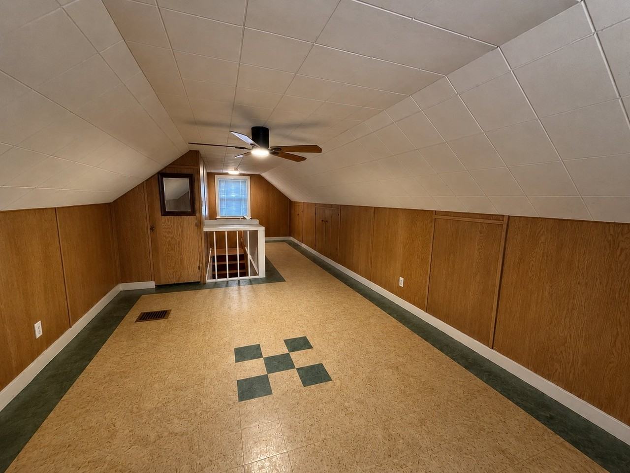1162 26th St - Photo 7 of 10