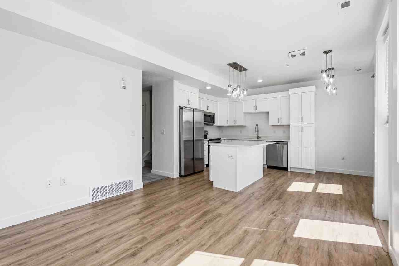 5192 W Black Twig Dr #D102 - Photo 5 of 18