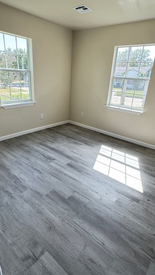 1524 S Santa Fe Ave - Photo 5 of 7