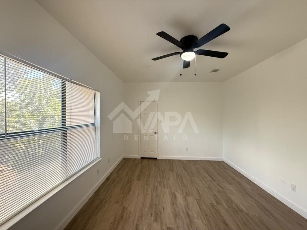 918 Spring Knl - Photo 6 of 19