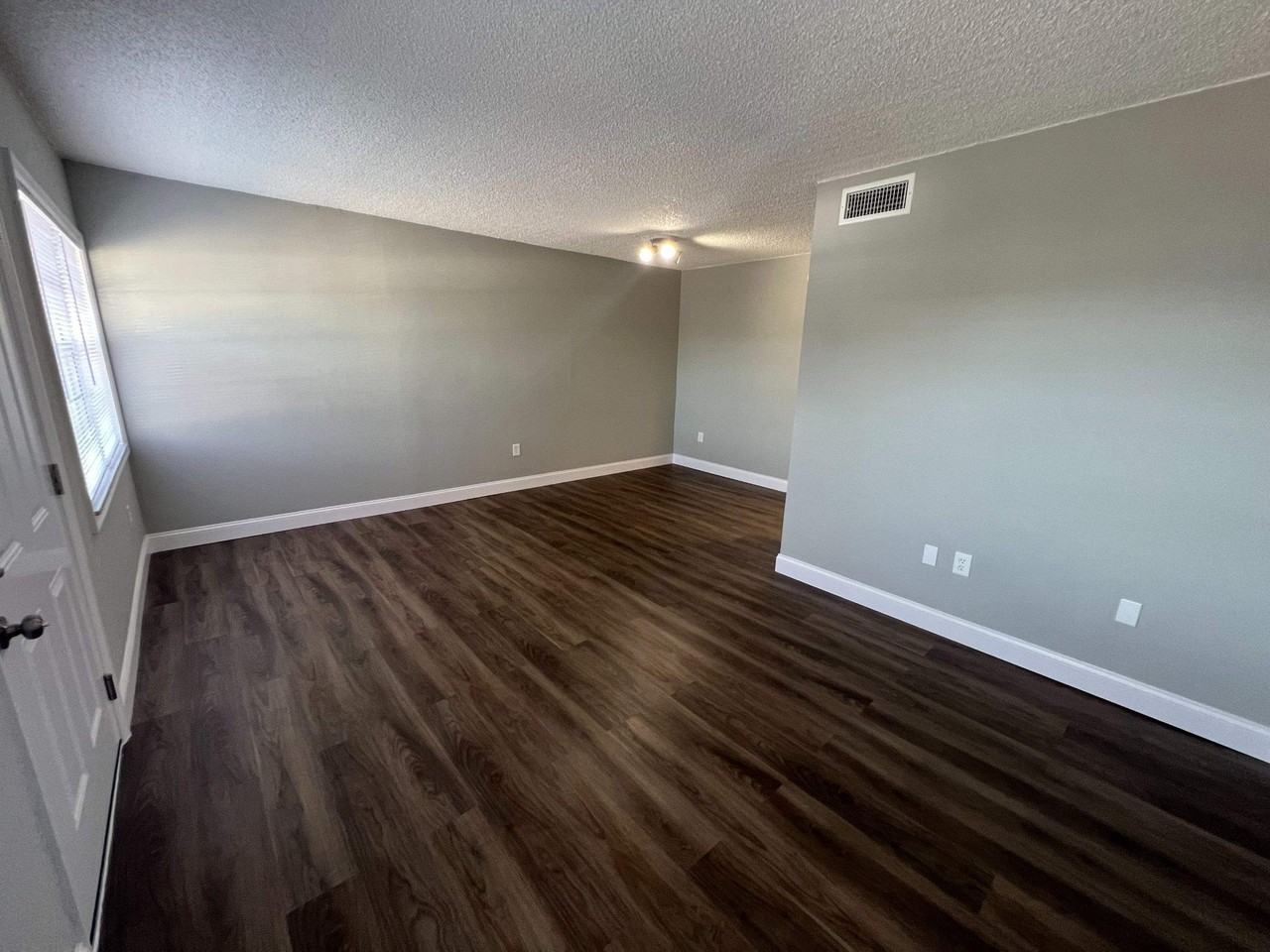 2605 Nwstreet #208 - Photo 2 of 20