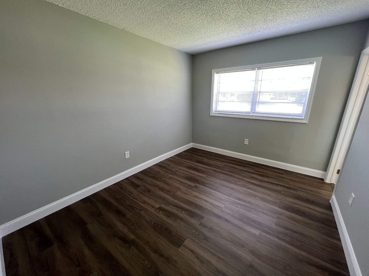2605 Nwstreet #208 - Photo 7 of 20