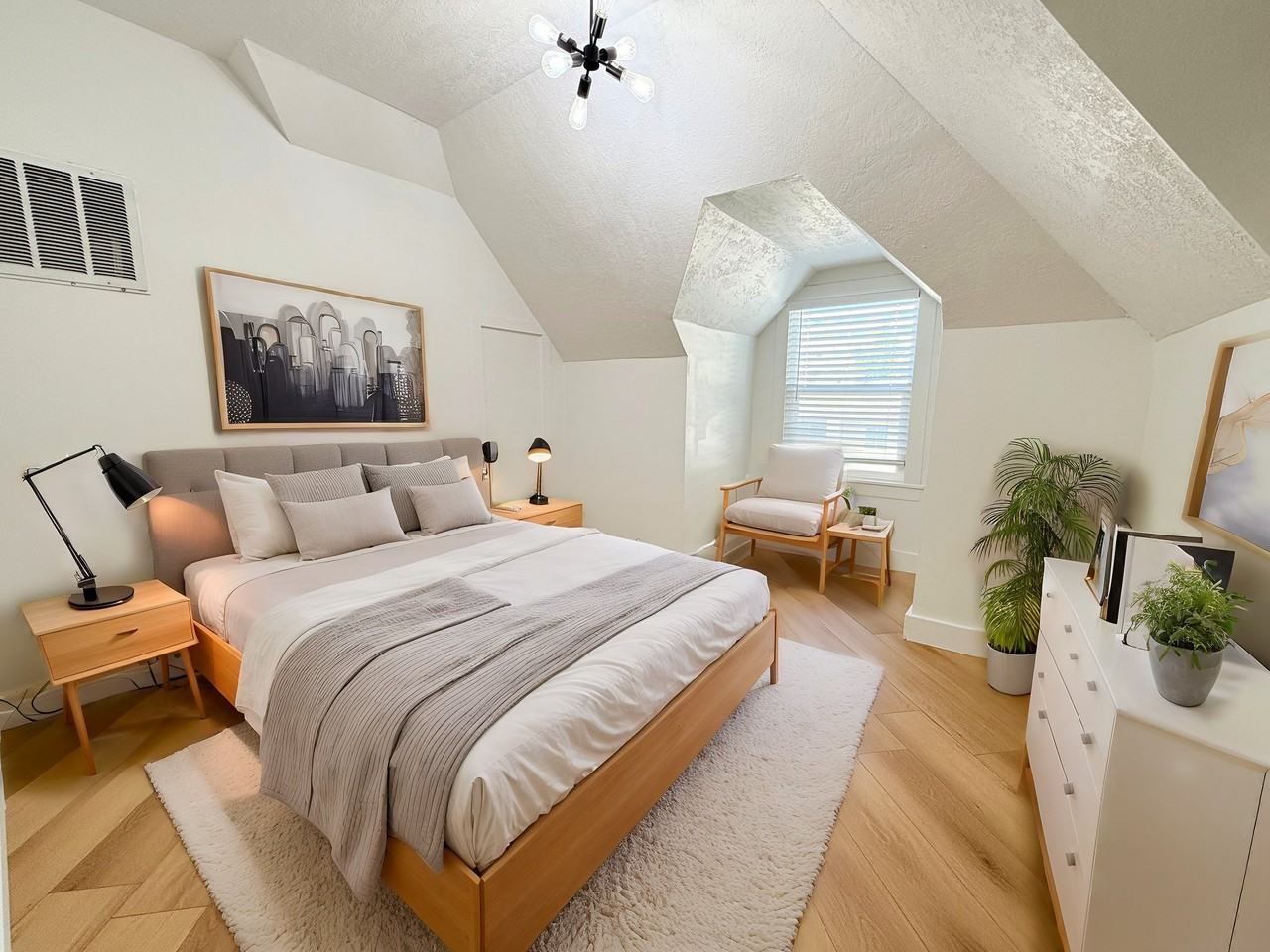 123 Mcclelland St #4 - Photo 6 of 9