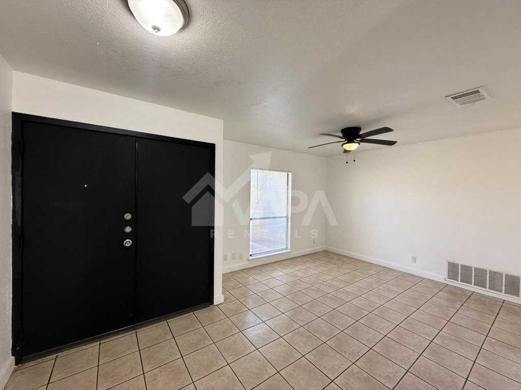 827 Blue Astor Dr - Photo 3 of 20