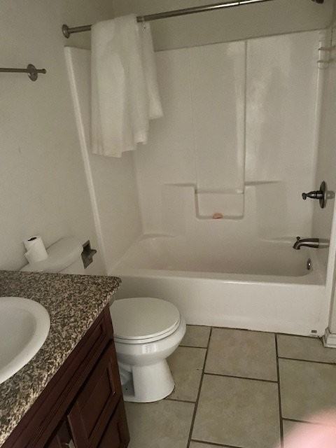 5515 N Robertson St - Photo 4 of 7
