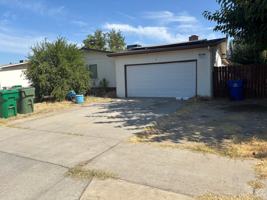 featured image of 1169 Oak Ave
