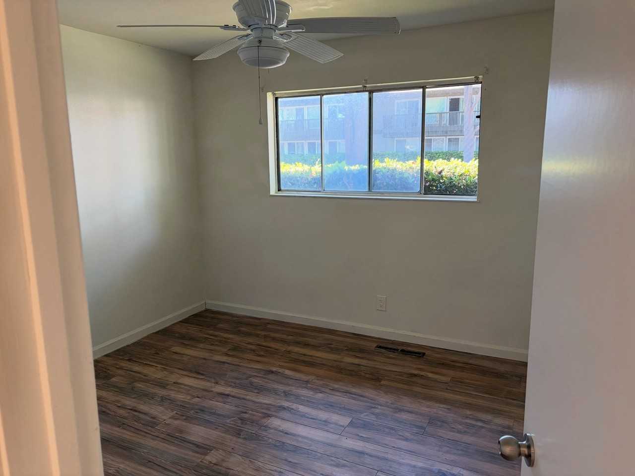 1237 Coronado Dr #1 - Photo 6 of 9