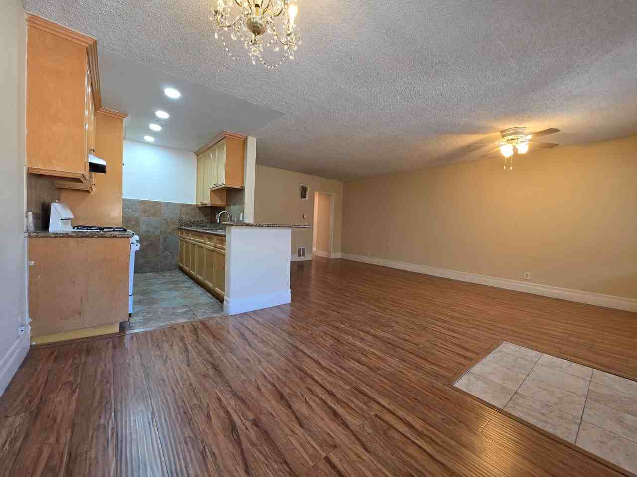 1035 Western Ave #4 - Photo 5 of 21