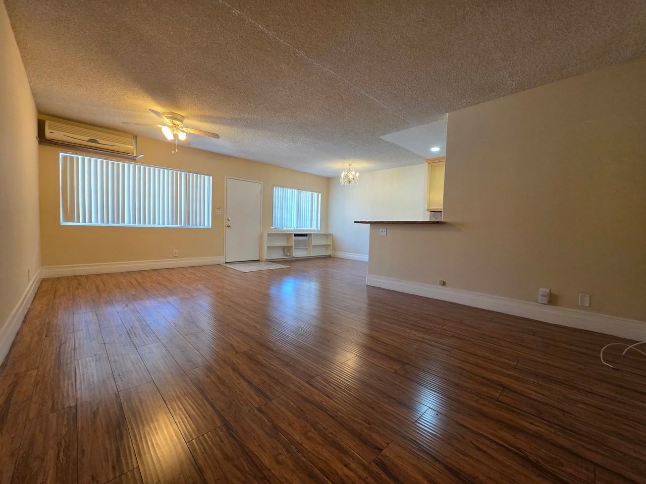 1035 Western Ave #4 - Photo 7 of 21