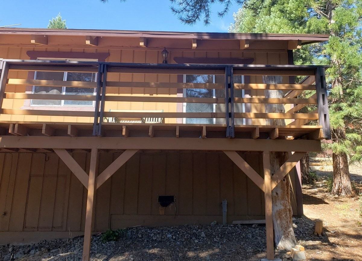 2805 Arctic Dr - Photo 3 of 24
