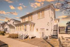 featured image of 292 N St #2FL