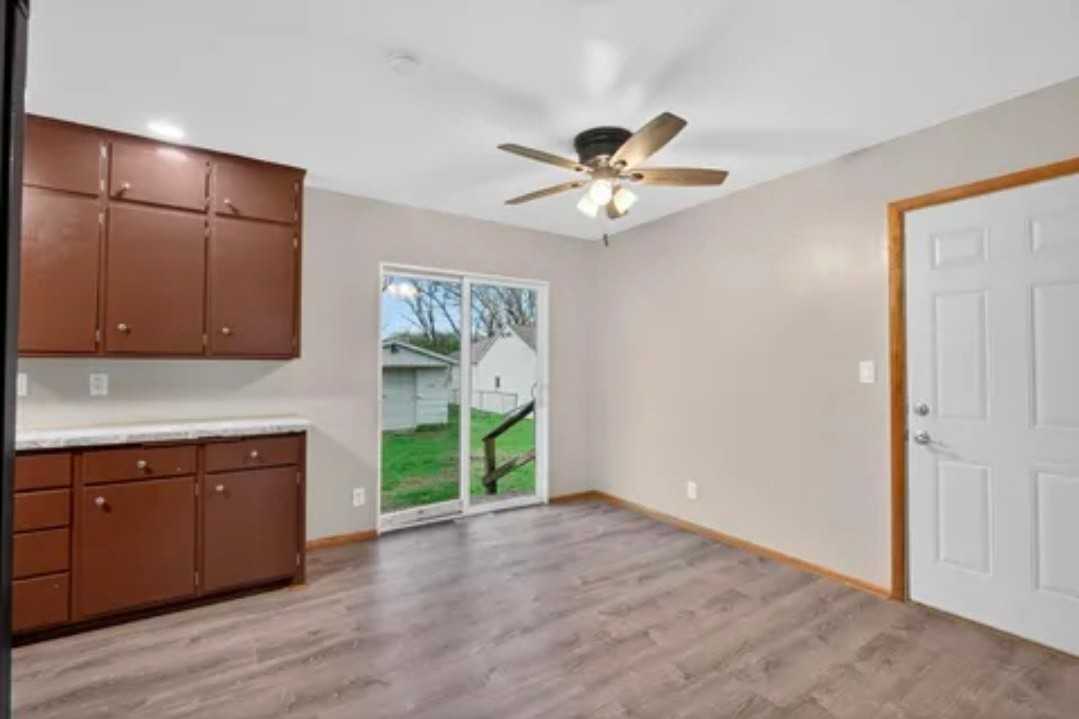 1234 Northey St - Photo 6 of 18