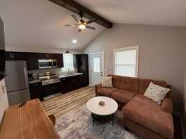 featured image of 403 Gale St