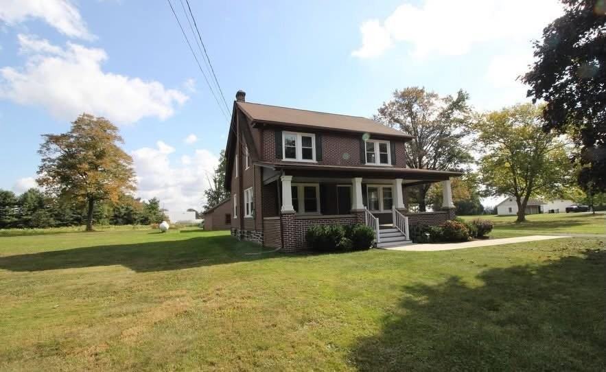 479 Allentown Rd - Photo 2 of 17