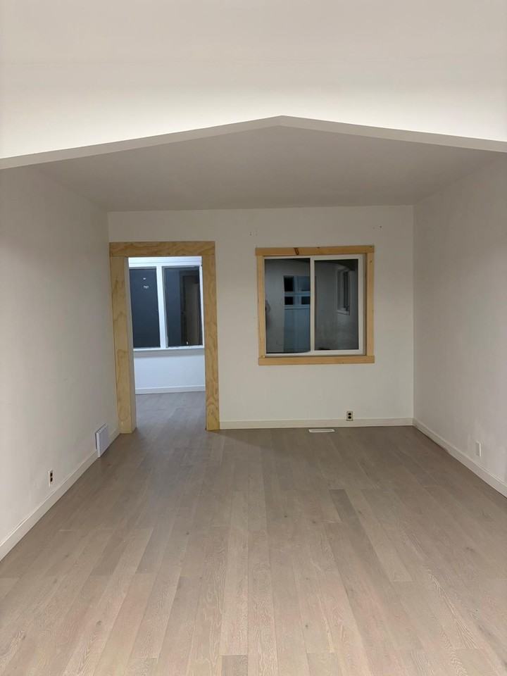 226 Munroe Avenue - Photo 2 of 15