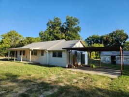 featured image of 902 W 14th St #1