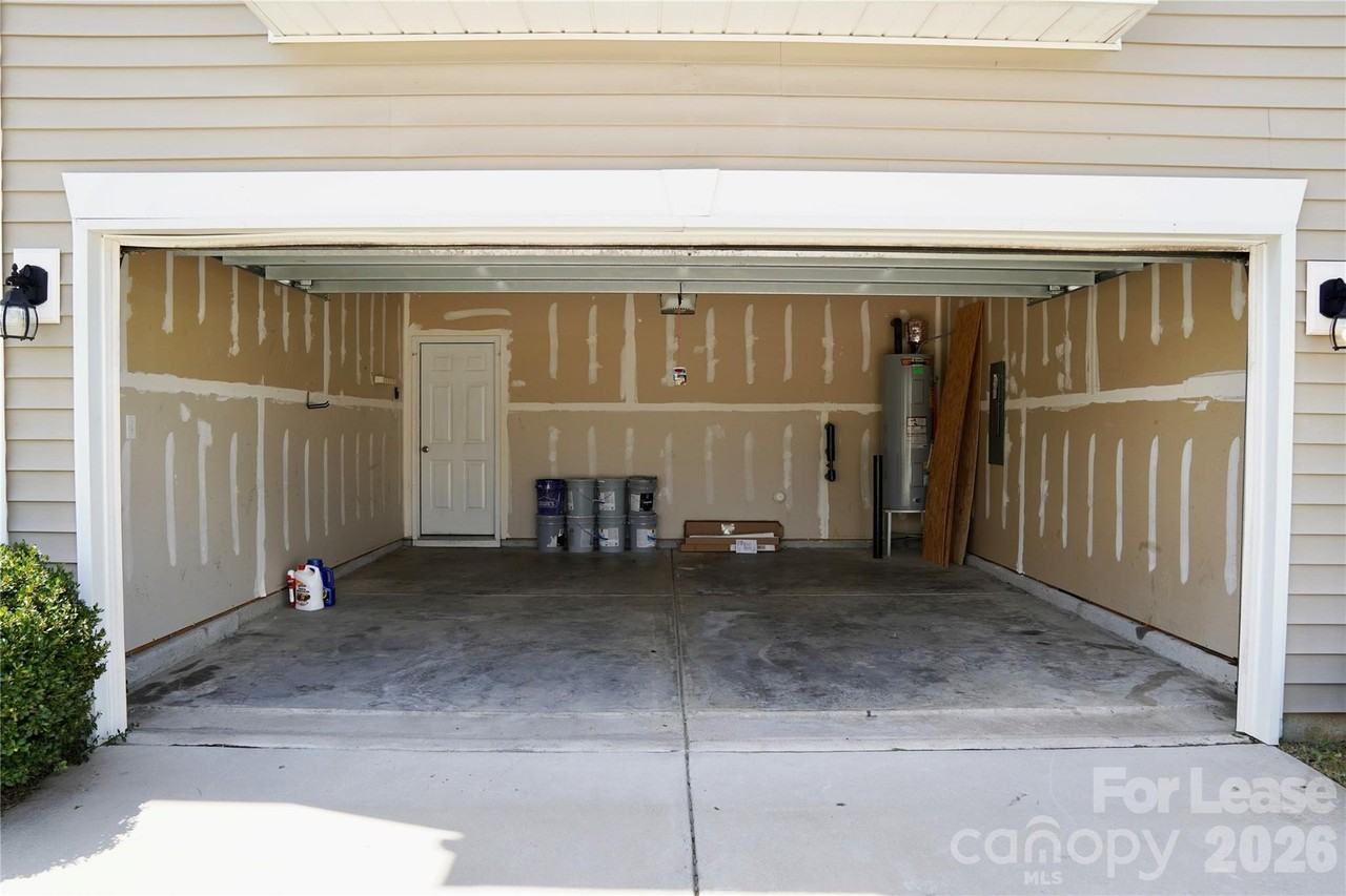 3276 Hawksbill St Sw - Photo 5 of 35