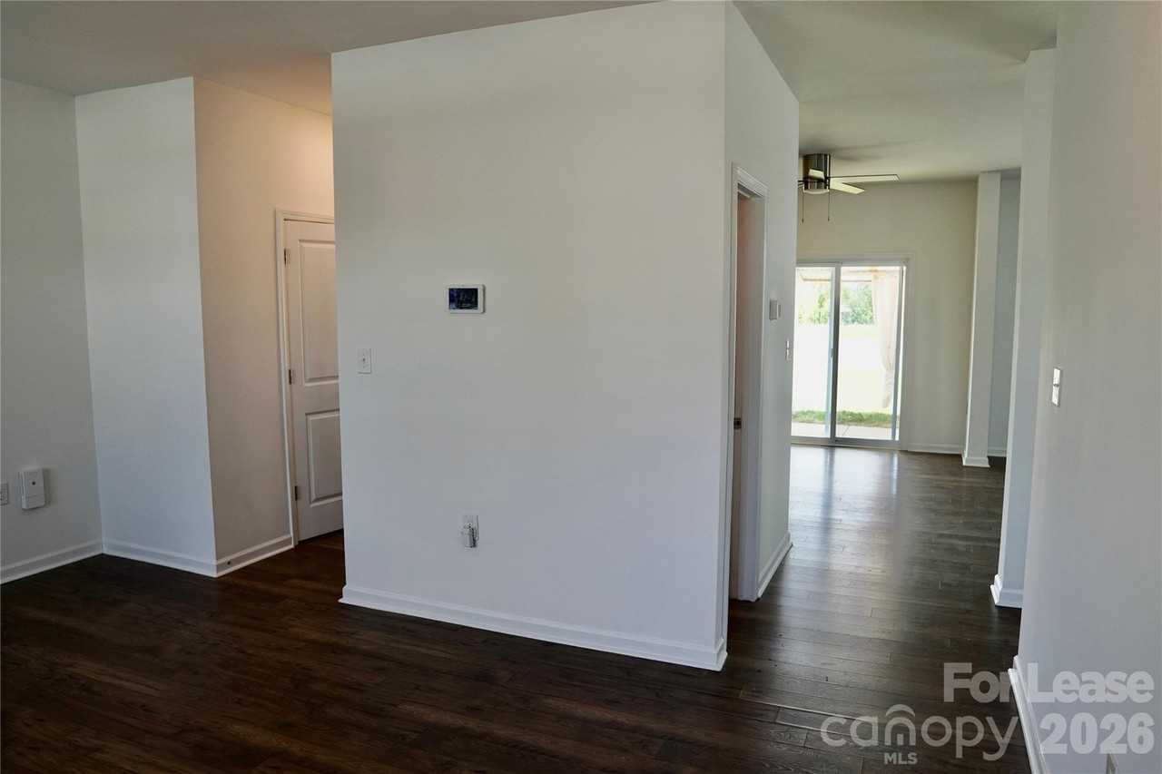 3276 Hawksbill St Sw - Photo 7 of 35