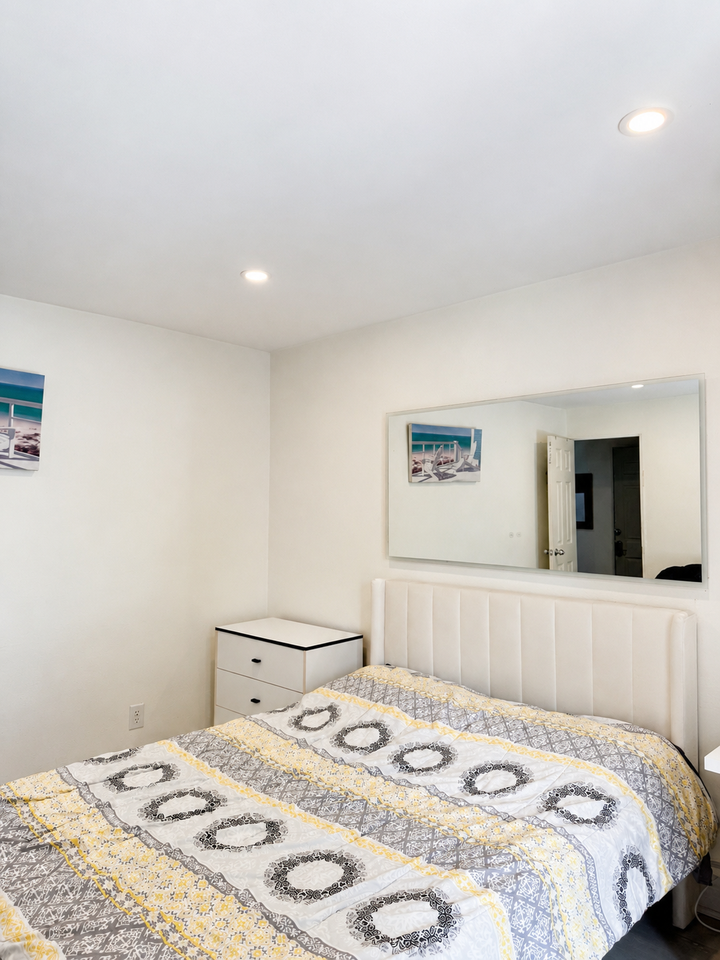 3070 Avenue Barclay - Photo 3 of 10