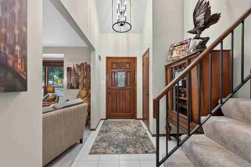 9002 Swarner Dr - Photo 6 of 50