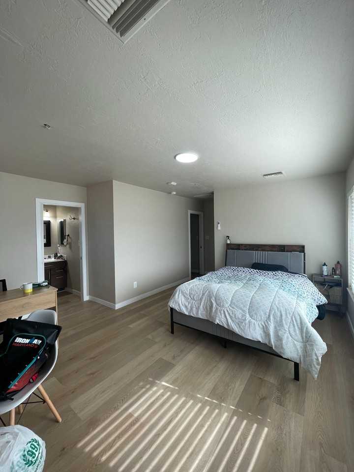 1326 West Wier Avenue - Photo 5 of 7