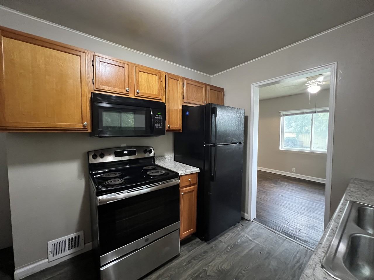 6658 Flora Ave #1 - Photo 4 of 18
