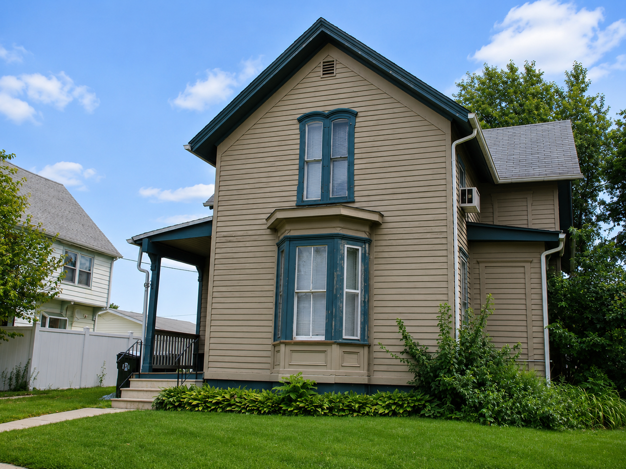 827 W 3rd St #4 - Photo 5 of 5