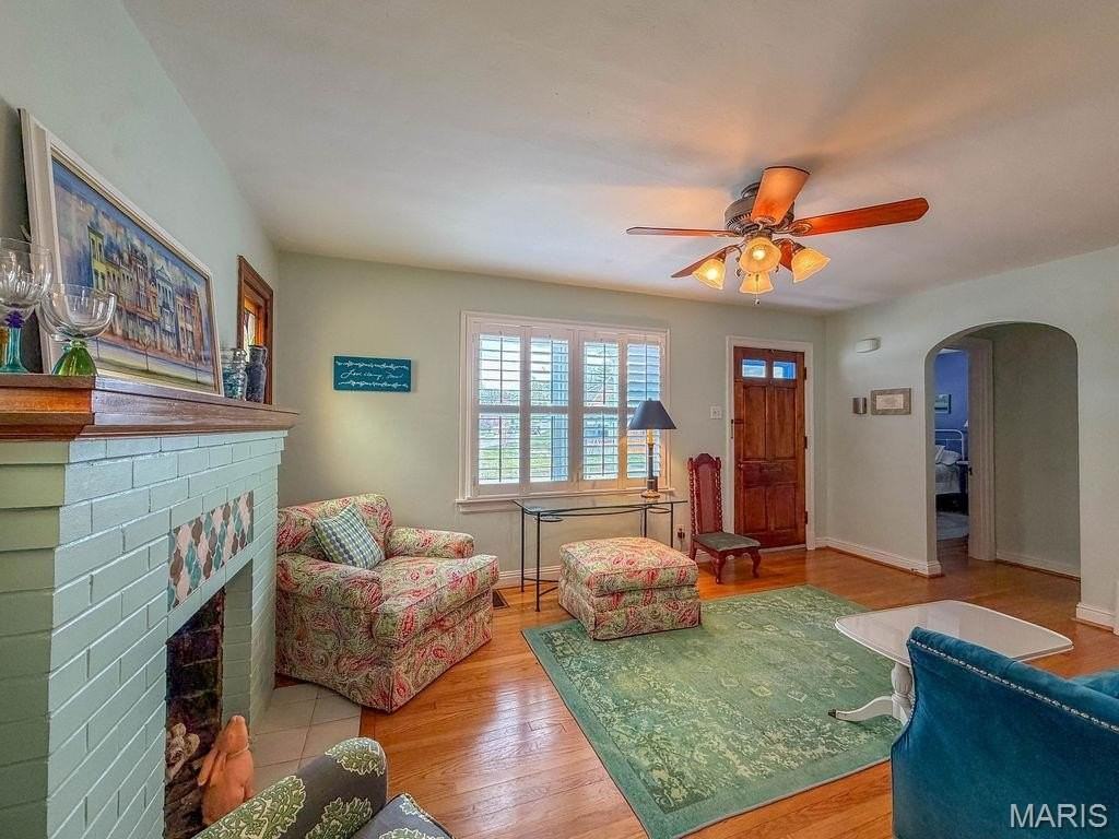 2601 Rockford Ave - Photo 3 of 24