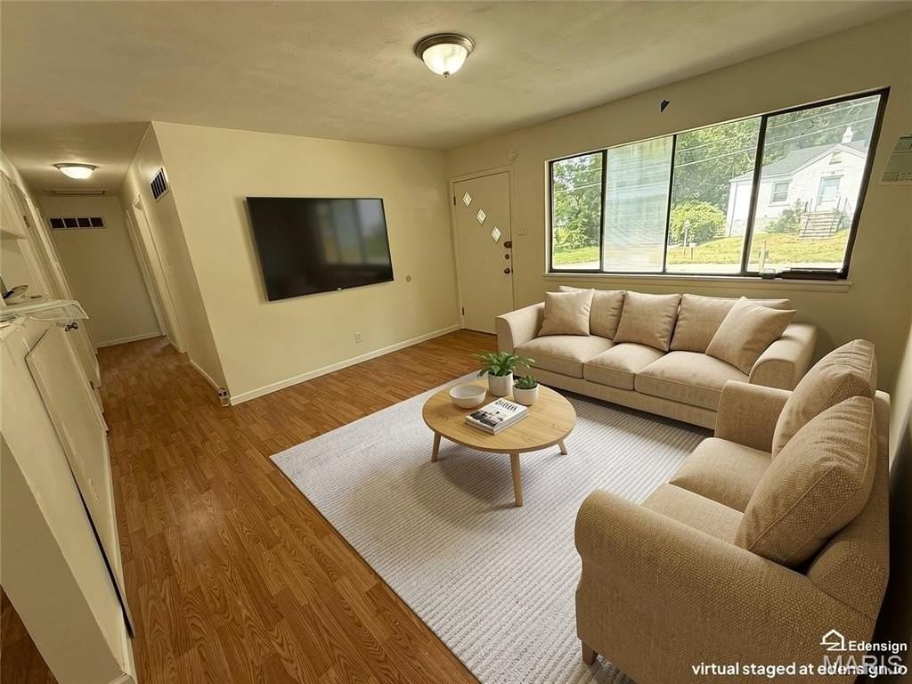 10078 Green Valley Dr - Photo 4 of 28