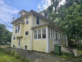 featured image of 212 Reed St #1