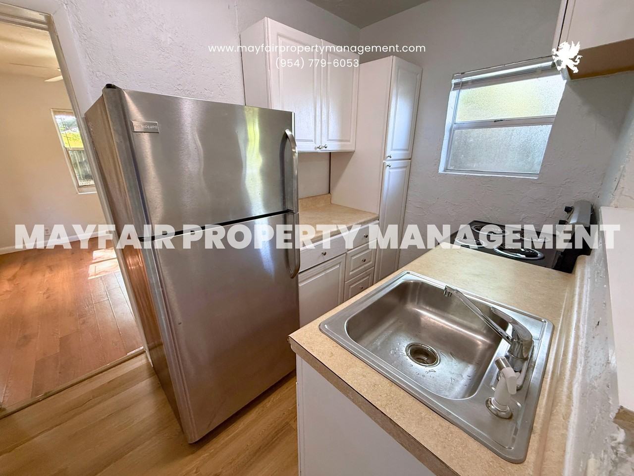 532 Nw 13th Ave #1 - Photo 3 of 20