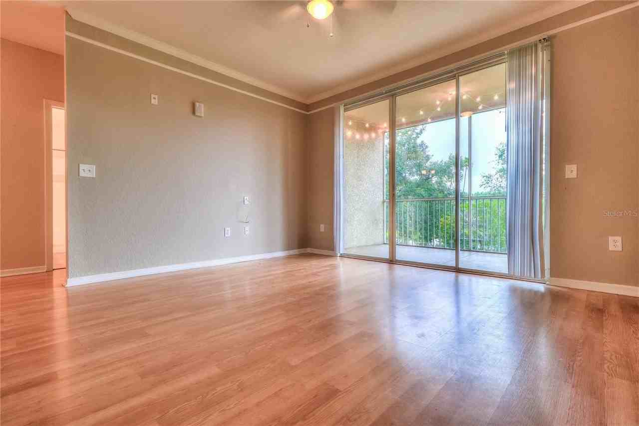 17102 Carrington Park Dr #320 - Photo 3 of 50