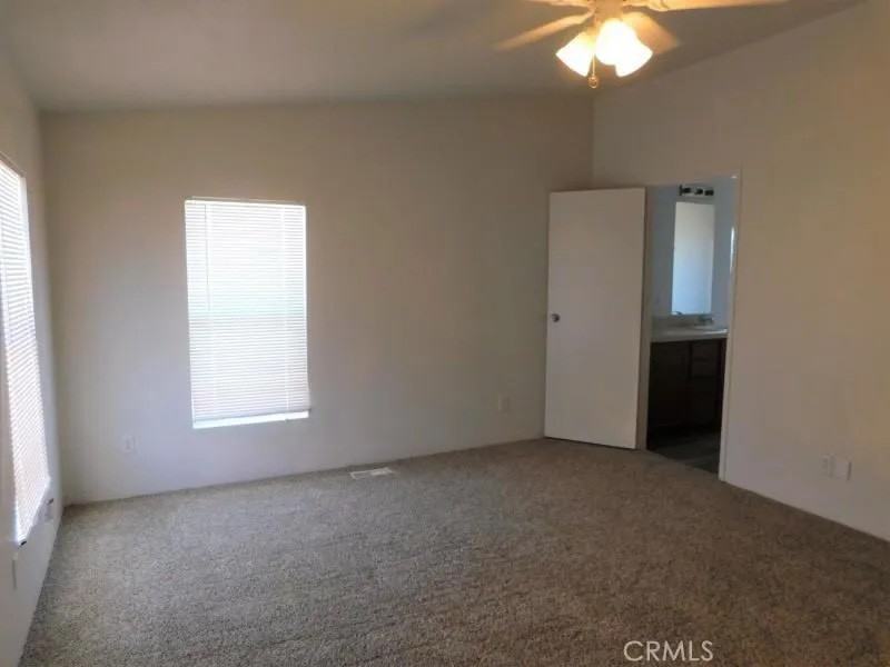 6833 Rea Avenue - Photo 5 of 8