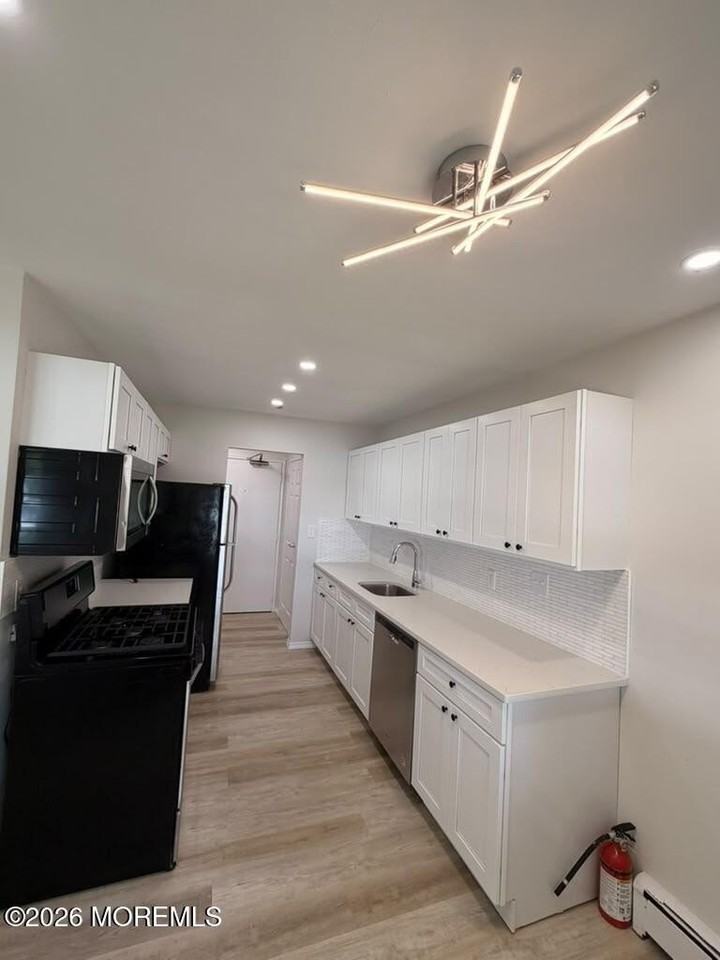 48 Stonehurst Blvd #C - Photo 3 of 22