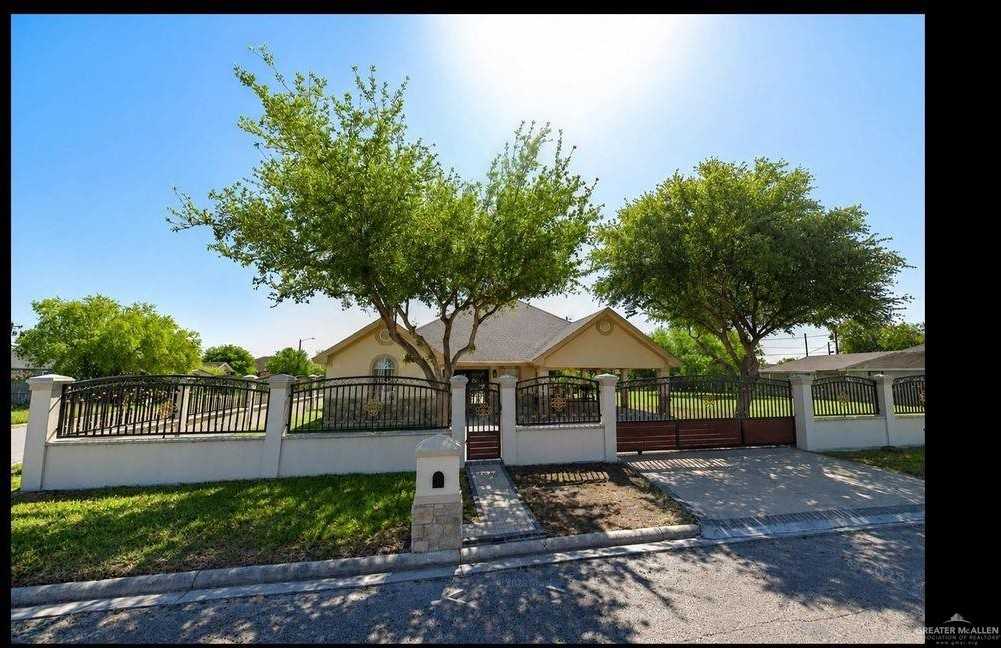 6613 S Amarillo Ln - Photo 2 of 17