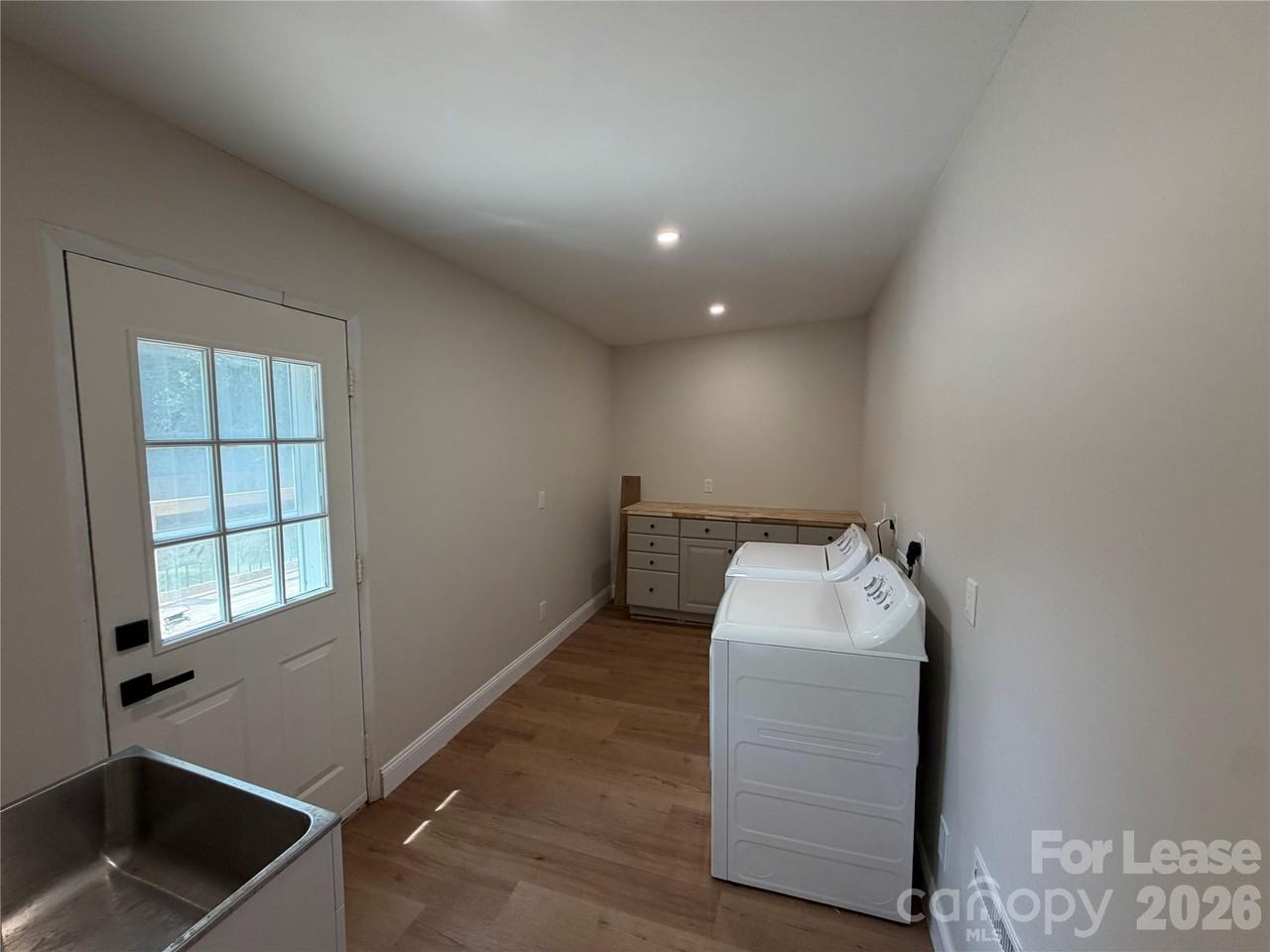 4318 Raney Way - Photo 7 of 25