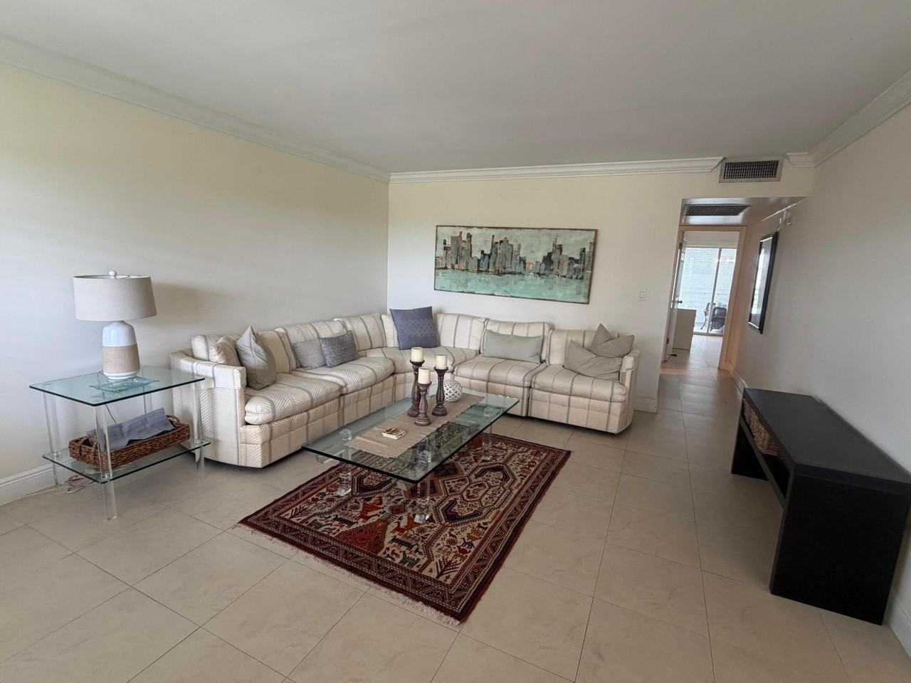 1905 Bermuda Cir - Photo 2 of 16