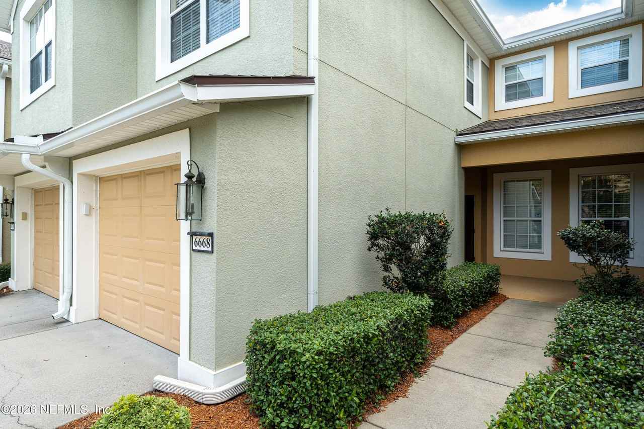 6668 White Blossom Cir - Photo 2 of 35